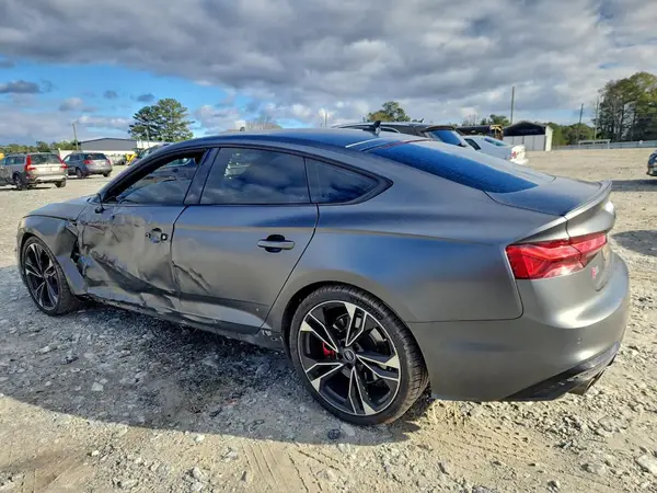 WAUC4CF57MA018451 2021 AUDI S5 - Image 2