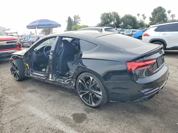 WAUC4CF57RA054373 2024 AUDI RS5 - Image 2
