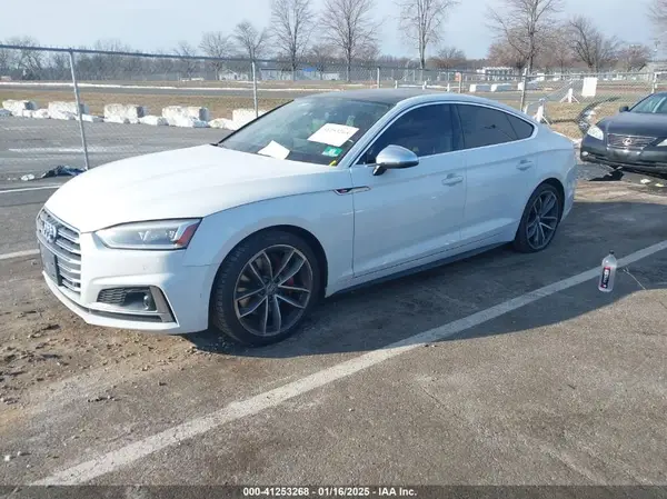WAUC4CF58JA011312 2018 AUDI S5 - Image 2