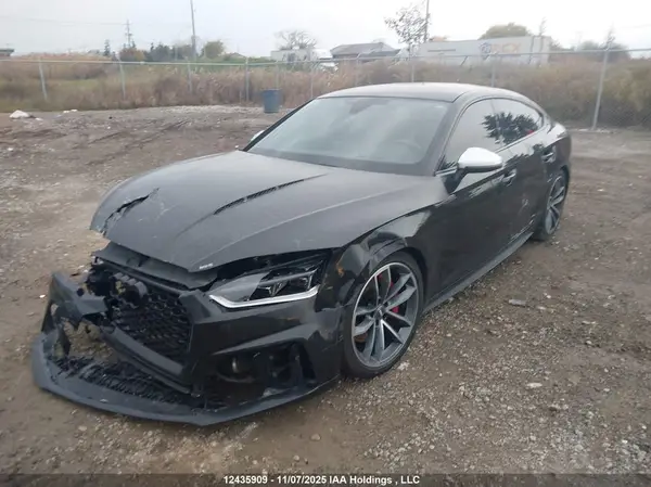 WAUC4CF58JA035738 2018 AUDI S5 - Image 2