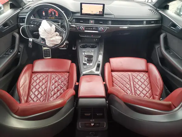 WAUC4CF58JA040664 2018 AUDI RS5 - Image 8
