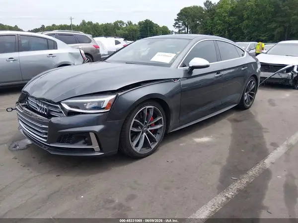 WAUC4CF58JA090920 2018 AUDI S5 - Image 2