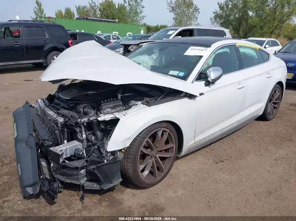 WAUC4CF58JA092733 2018 AUDI S5 - Image 2