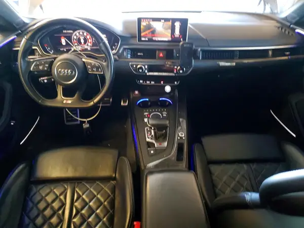 WAUC4CF58JA098953 2018 AUDI RS5 - Image 8