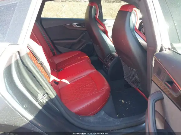 WAUC4CF58KA003163 2019 AUDI S5 - Image 8