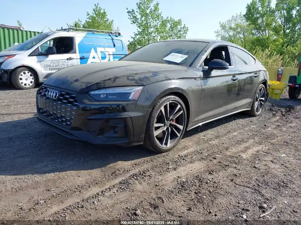 WAUC4CF58RA071005 2024 AUDI S5 - Image 2