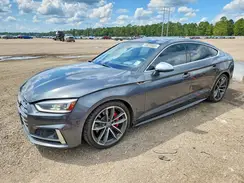 WAUC4CF59JA005874 2018 AUDI RS5
