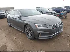 WAUC4CF59JA017443 2018 AUDI S5