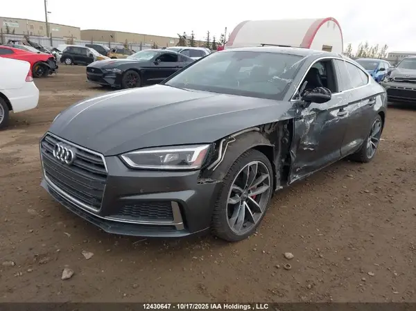 WAUC4CF59JA017443 2018 AUDI S5 - Image 2