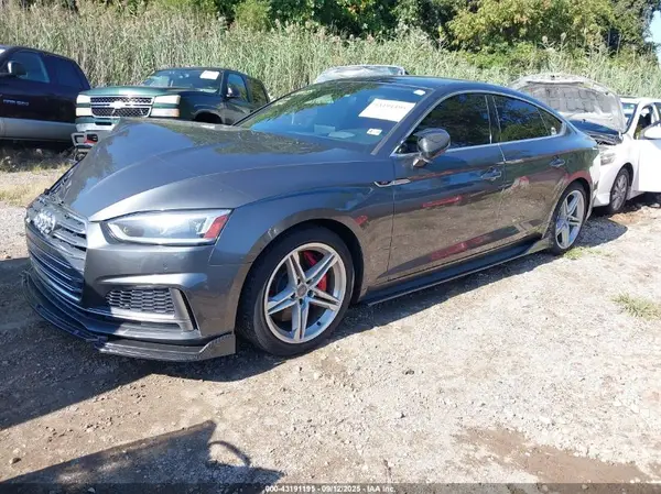 WAUC4CF59JA032007 2018 AUDI S5 - Image 2