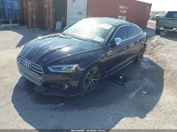 WAUC4CF59JA034761 2018 AUDI S5 - Image 2