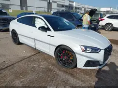 WAUC4CF59KA080611 2019 AUDI S5