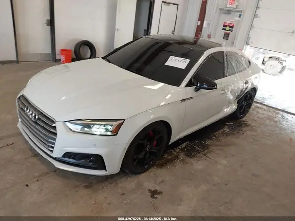 WAUC4CF59KA095657 2019 AUDI S5 - Image 2