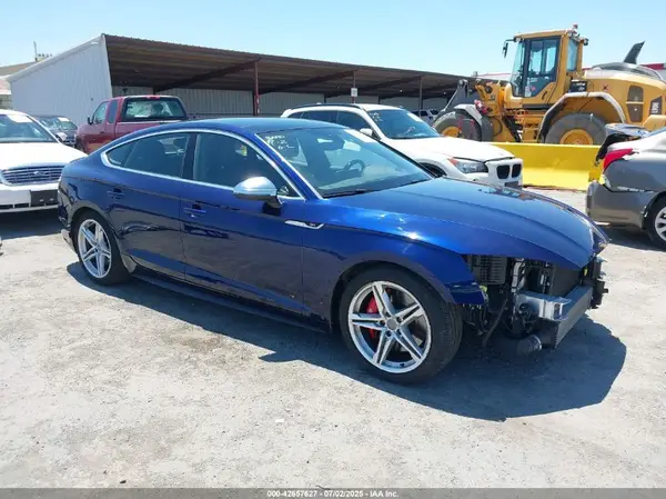 WAUC4CF5XJA048975 2018 AUDI S5 - Image 1