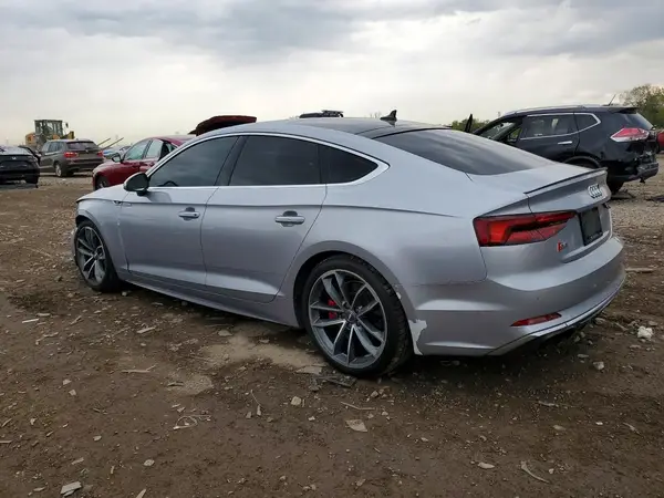 WAUC4CF5XJA072189 2018 AUDI RS5 - Image 2