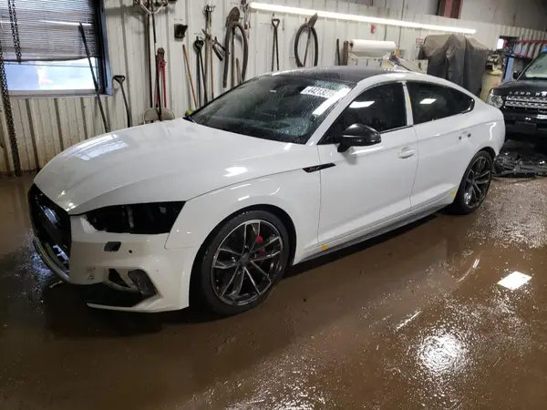 WAUC4CF5XJA113677 2018 AUDI RS5 - Image 1
