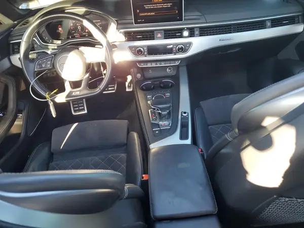 WAUC4CF5XKA003598 2019 AUDI S5 - Image 8