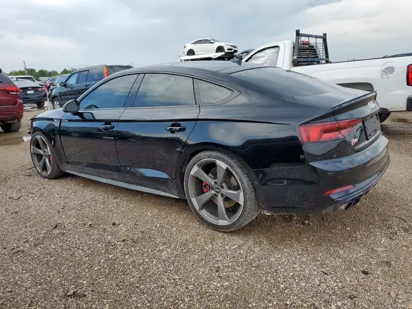 WAUC4CF5XKA006324 2019 AUDI RS5 - Image 2