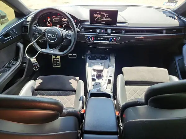 WAUC4CF5XKA086319 2019 AUDI RS5 - Image 8