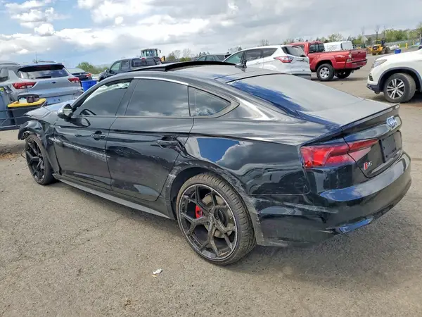 WAUC4DF5XJA055527 2018 AUDI RS5 - Image 2