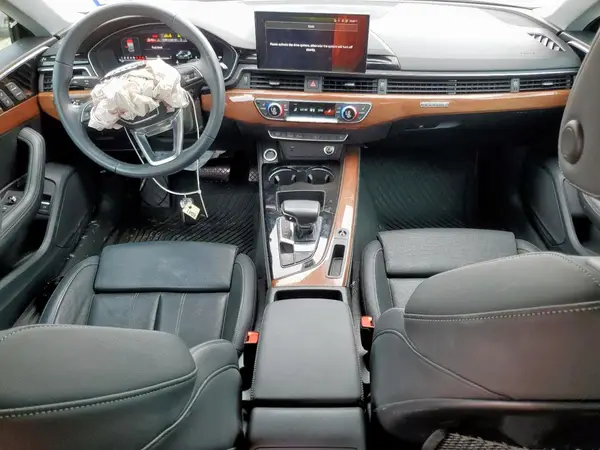 WAUCBCF51NA011356 2022 AUDI A5 - Image 8