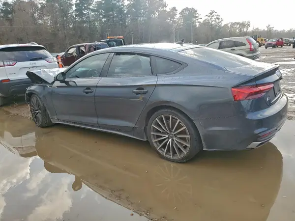 WAUCBCF53NA011388 2022 AUDI A5 - Image 2
