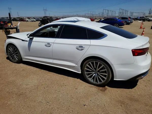 WAUCBCF54MA015674 2021 AUDI A5 - Image 2