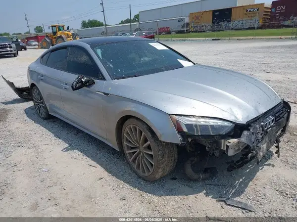 WAUCBCF55NA003499 2022 AUDI A5 - Image 1