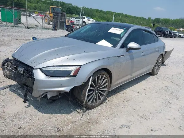 WAUCBCF55NA003499 2022 AUDI A5 - Image 2