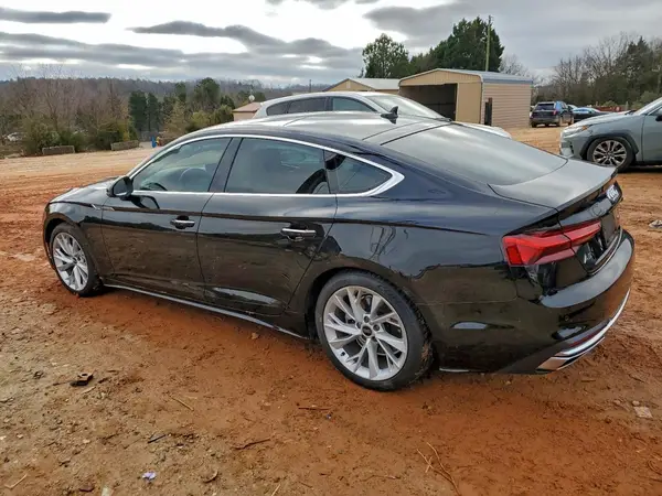 WAUCBCF56NA040304 2022 AUDI A5 - Image 2