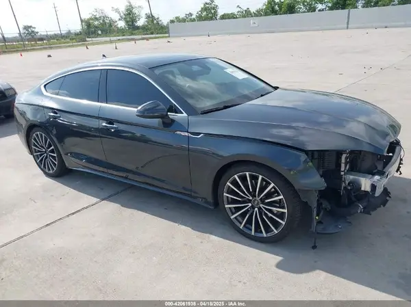 WAUCBCF57MA062410 2021 AUDI A5 - Image 1