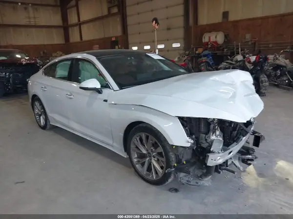 WAUCBCF57MA062469 2021 AUDI A5 - Image 1