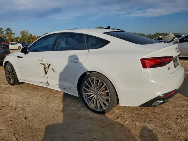WAUCBCF57NA005156 2022 AUDI A5 - Image 2