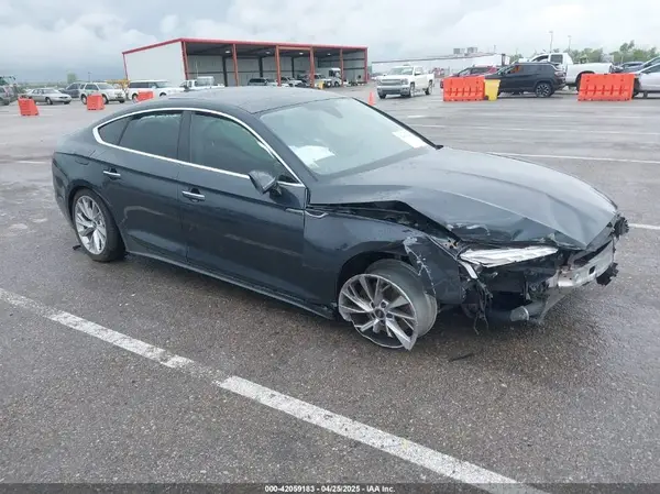 WAUCBCF57NA009059 2022 AUDI A5 - Image 1