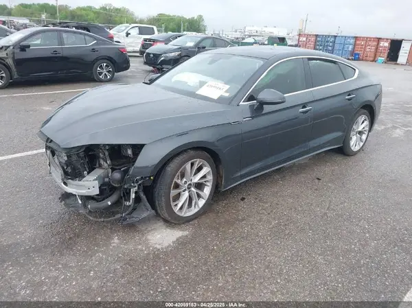 WAUCBCF57NA009059 2022 AUDI A5 - Image 2