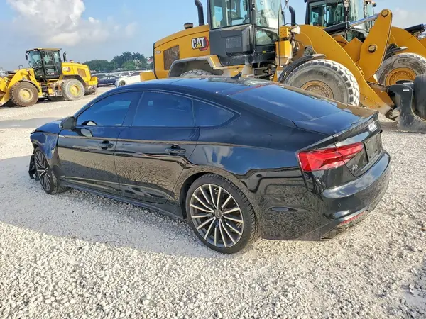 WAUCBCF57NA009353 2022 AUDI A5 - Image 2
