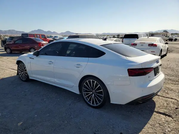 WAUCBCF58NA015906 2022 AUDI A5 - Image 2
