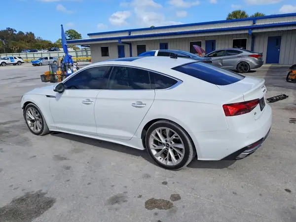 WAUCBCF59MA029361 2021 AUDI A5 - Image 2
