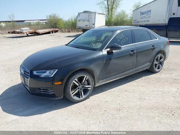WAUCNAF41HN023698 2017 AUDI A4 - Image 2