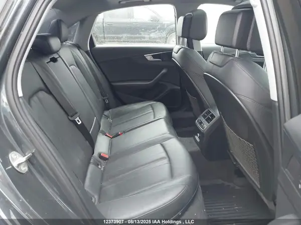 WAUCNAF42HN003976 2017 AUDI A4 - Image 8