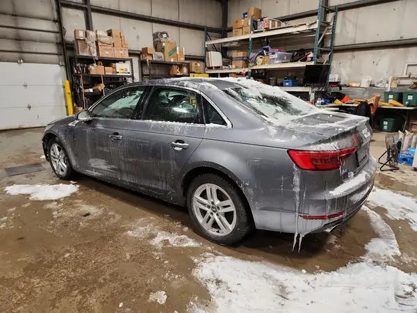 WAUCNAF42HN027890 2017 AUDI A4 - Image 2