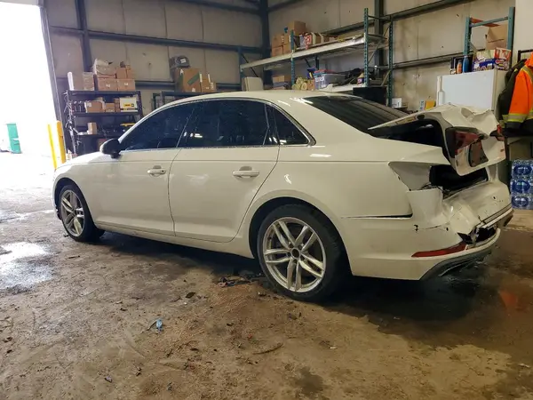 WAUCNAF42KA007895 2019 AUDI A4 - Image 2