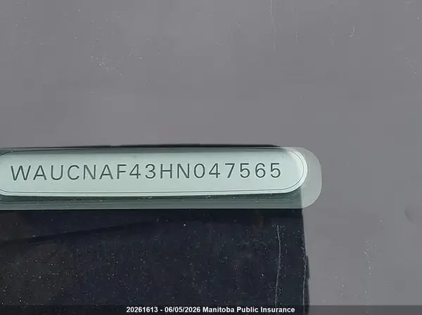 WAUCNAF43HN047565 2017 AUDI A4 - Image 8