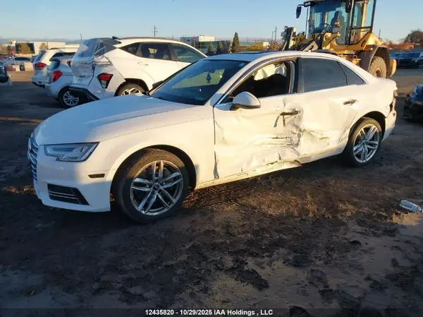 WAUCNAF47JN004465 2018 AUDI A4 - Image 2