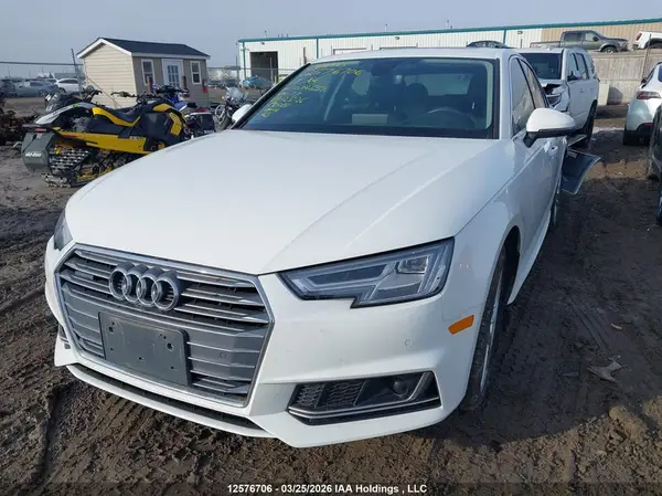 WAUCNAF48JA034551 2018 AUDI A4 - Image 2