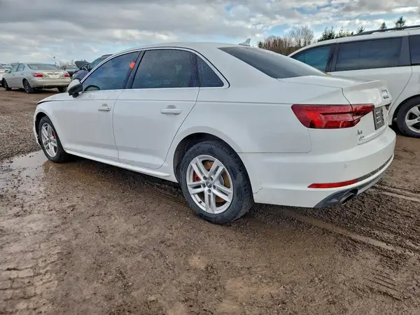 WAUCNAF49JA155976 2018 AUDI A4 - Image 2