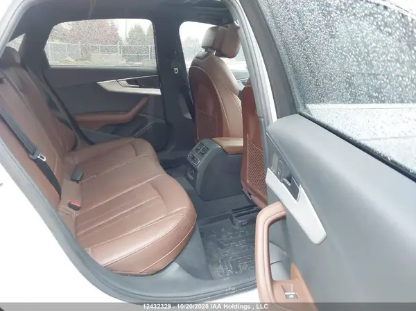 WAUCNAF4XJN005562 2018 AUDI A4 - Image 8