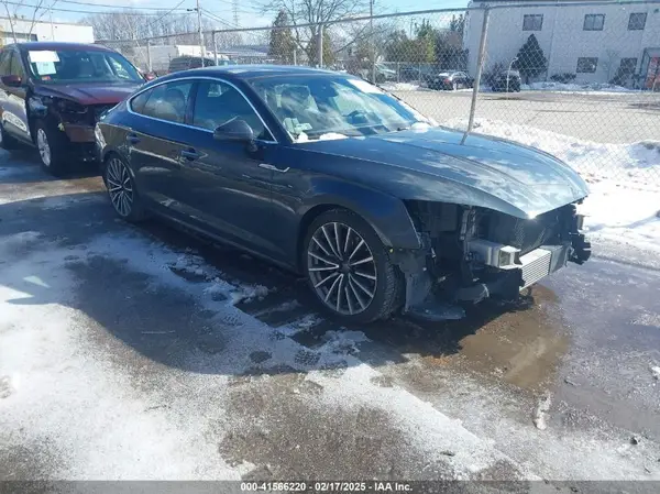 WAUCNCF50JA062901 2018 AUDI A5 - Image 1