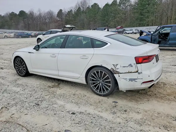 WAUCNCF50JA092349 2018 AUDI A5 - Image 2