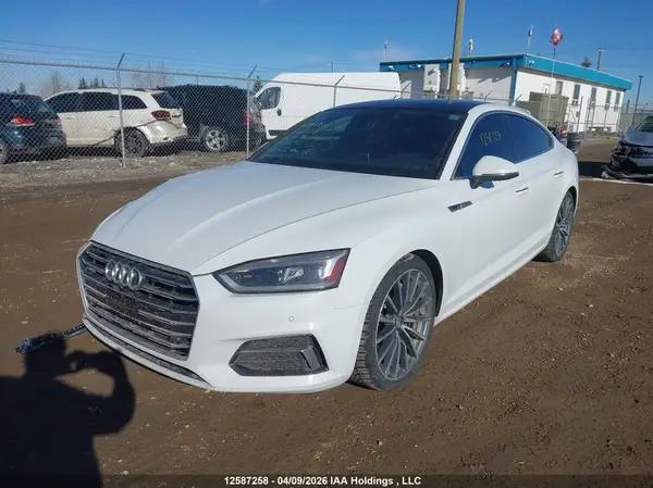 WAUCNCF51JA126721 2018 AUDI A5 - Image 2